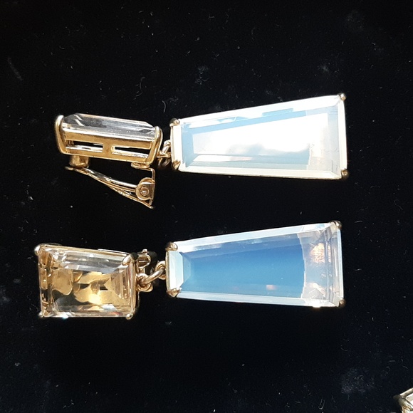 HEIDI DAUS Necklace w Clip-on Earrings - Gold Tone w Opalesque & White Stones - Picture 10 of 14